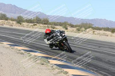 media/Dec-04-2025-Racers Edge (Thu) [[5ebc9f124d]]/2-A Group/1-Session 2 (Turn 7 Inside)/